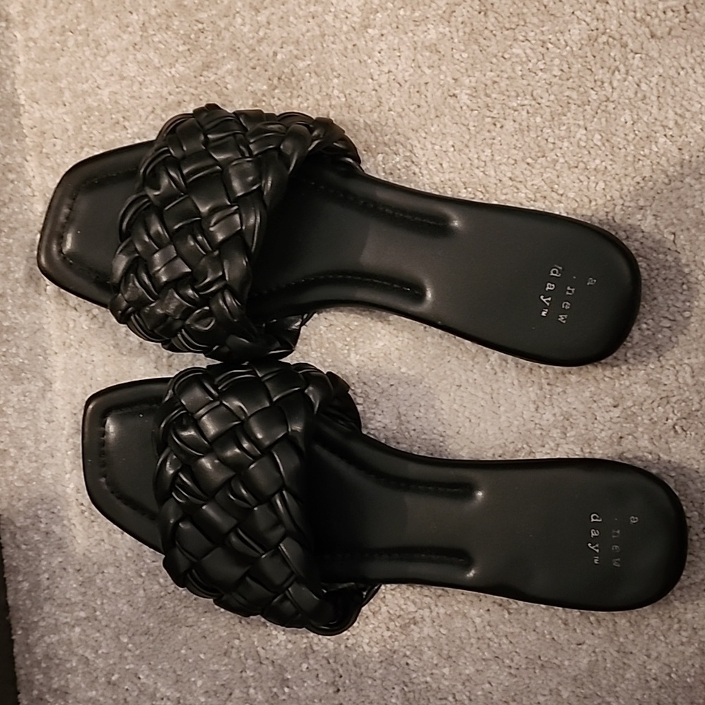 A new day Carissa Slide black Sandals